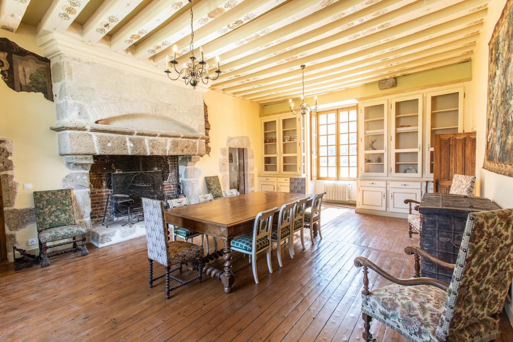 Chateau De Conon Gite Le Chateau Cellettes  ภายนอก รูปภาพ